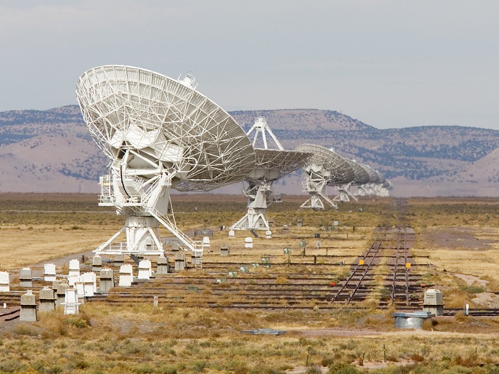 Very Large Array, National Radio Astronomy Observatory near Socorro, New Mexico, 2004.  Click for next photo.