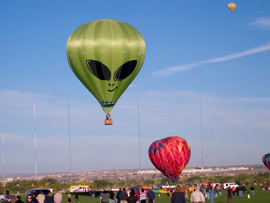 One of the few aliens I saw in New Mexico, Albuquerque Balloon Fiesta.  Click for next photo.