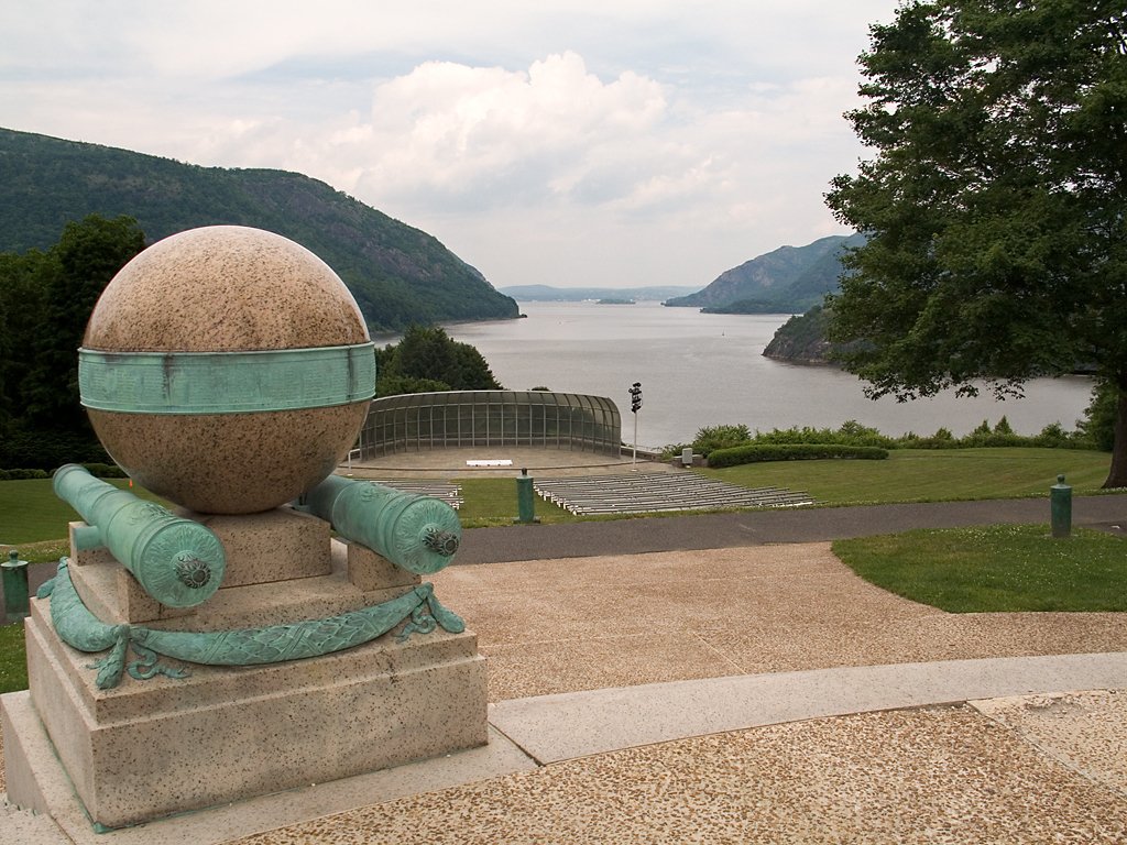 West Point overlooking the Hudson River.  Click for next photo.