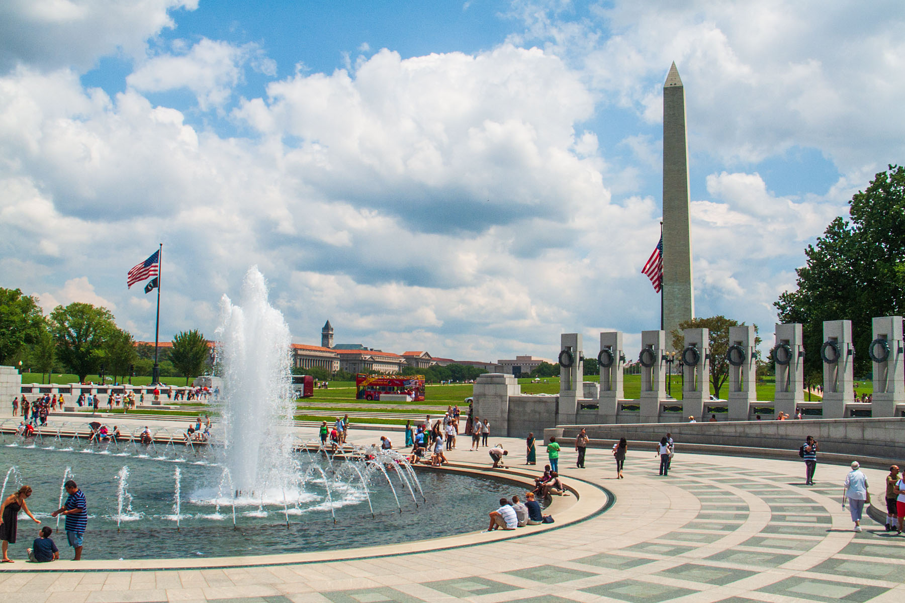 World War II Memorial.  Click for next photo.