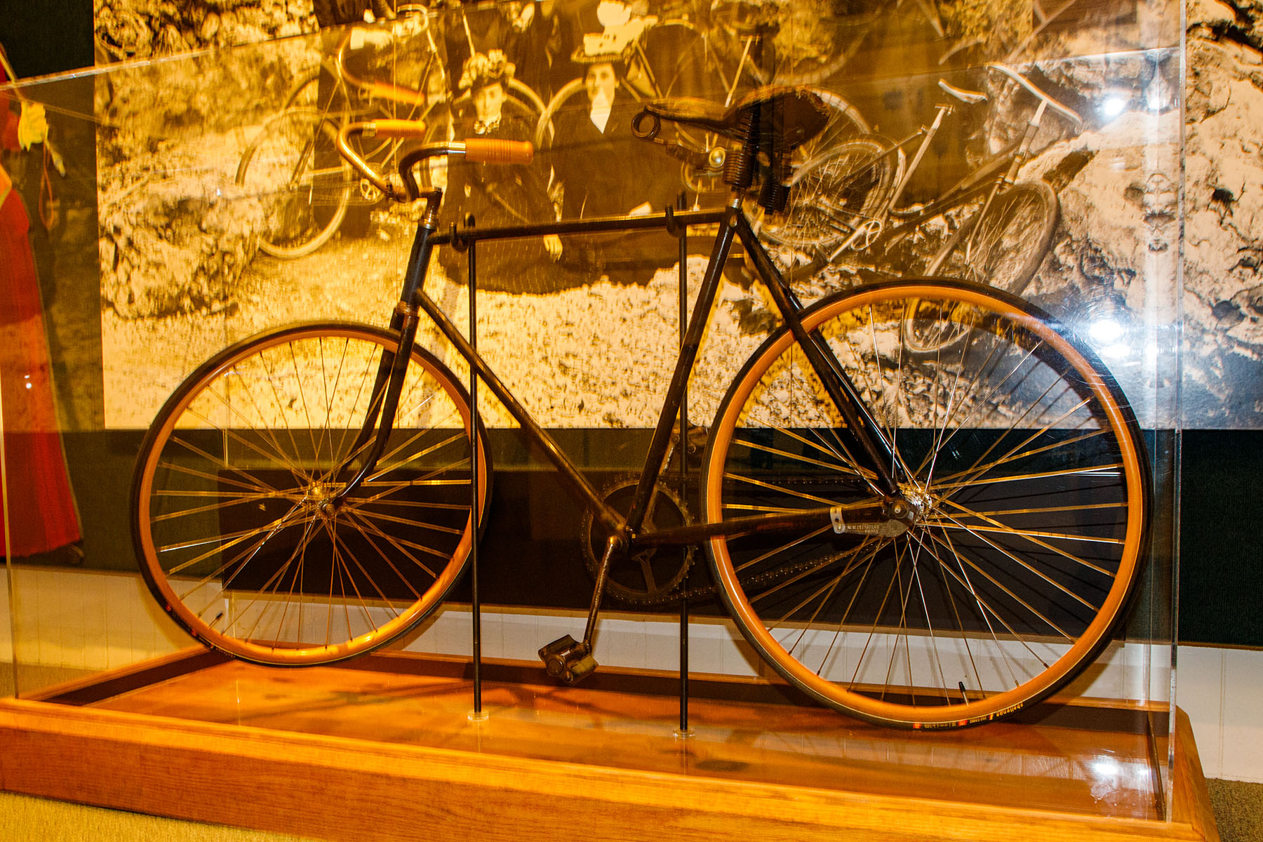 Mackinac Island has a long history with bicycles.  Fort Mackinac, Michigan.  Click for next photo.