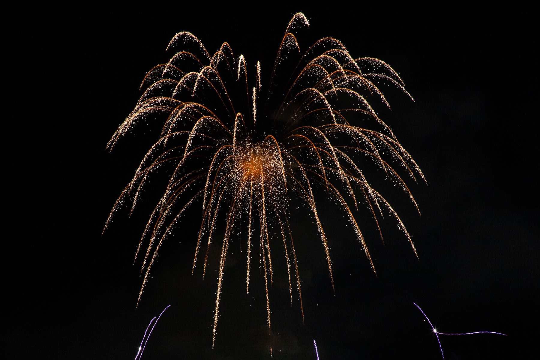 Fireworks, Albuquerque Balloon Fiesta.  Click for next photo.