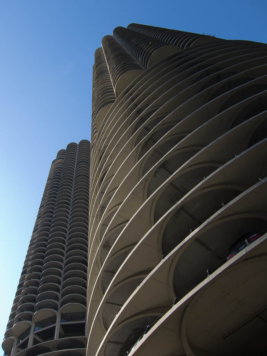 Marina Towers, Chicago.  Click for next photo.