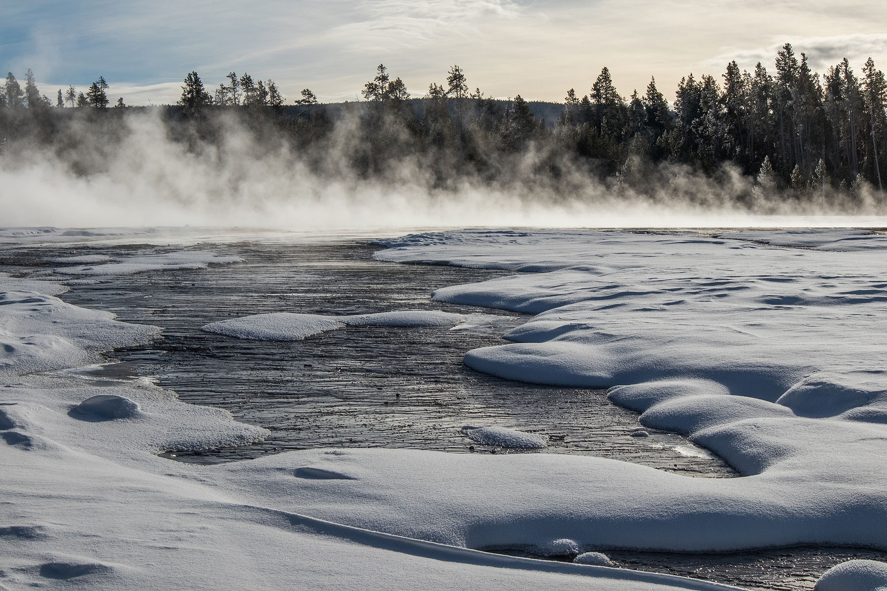 Yellowstone in winter.  Click for next photo.