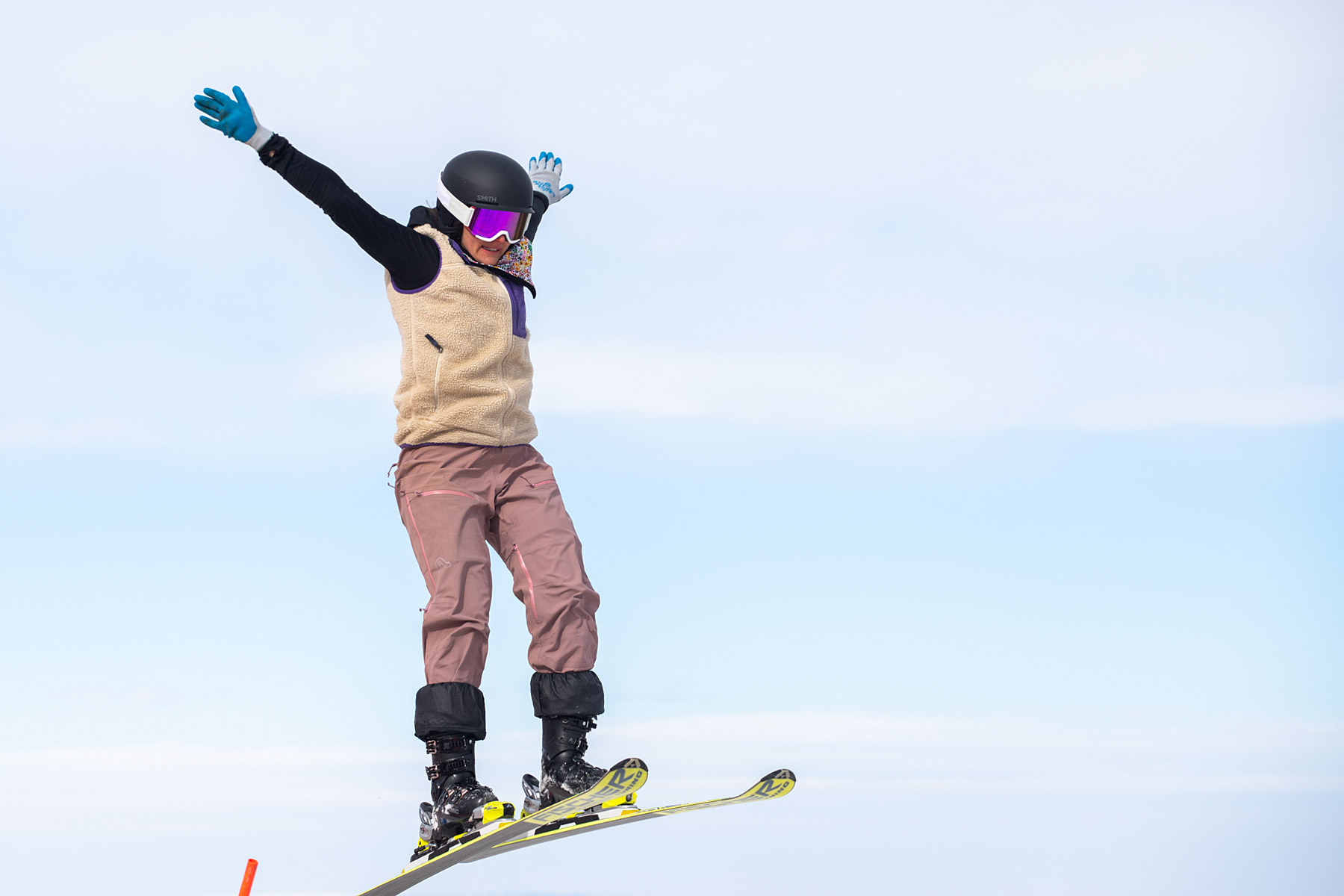 It only counts if you are holding the rope, Ski Joring National Finals.  Click for next photo.