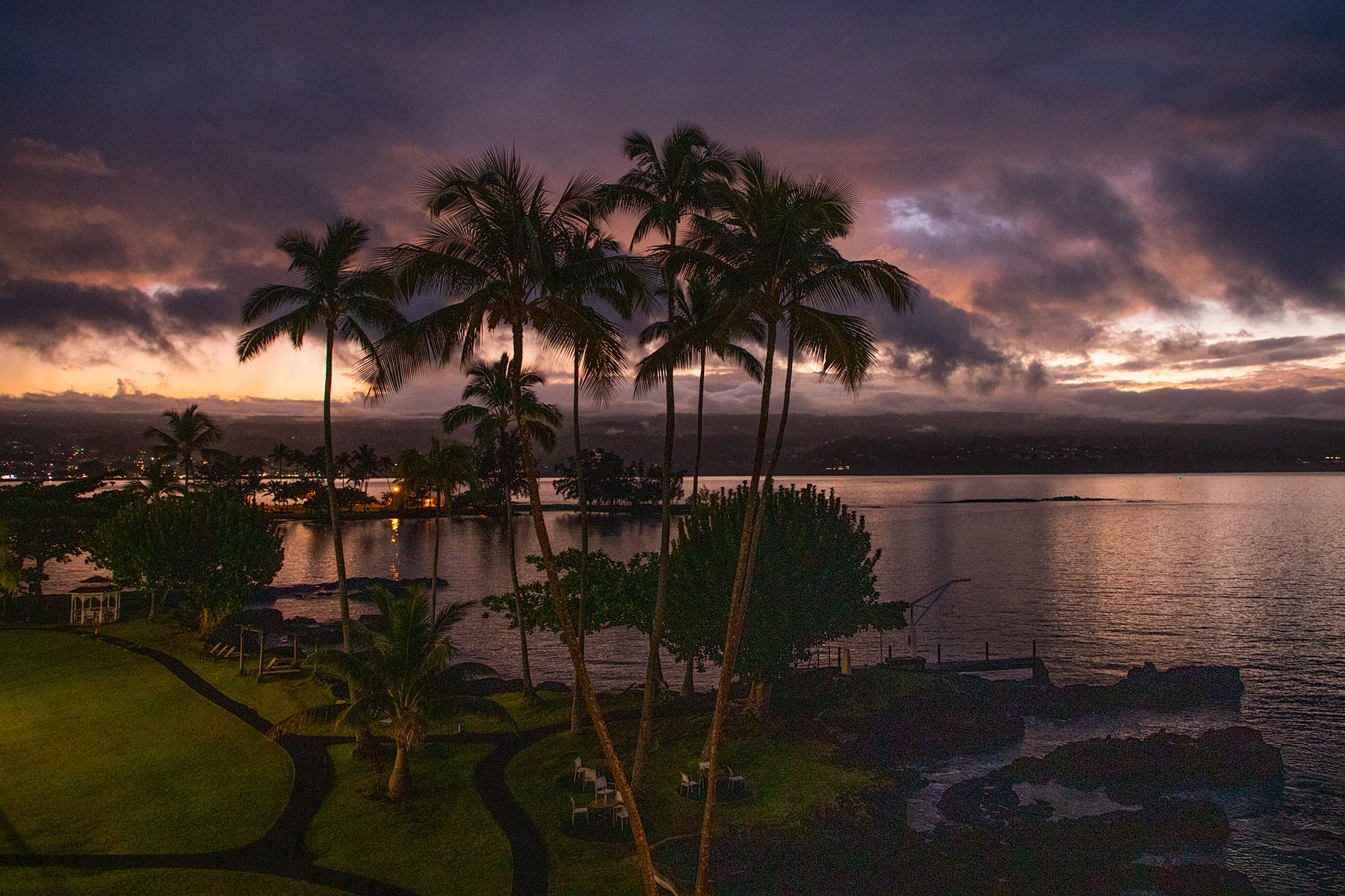View from our hotel overlooking Hilo Bay, the Big Island.  Click for next photo.