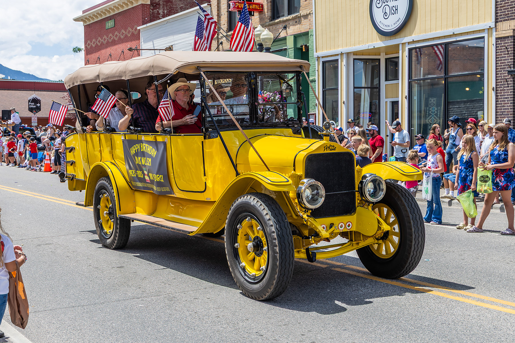 Home of Champions Rodeo Parade, Red Lodge, MT.  Click for next photo.