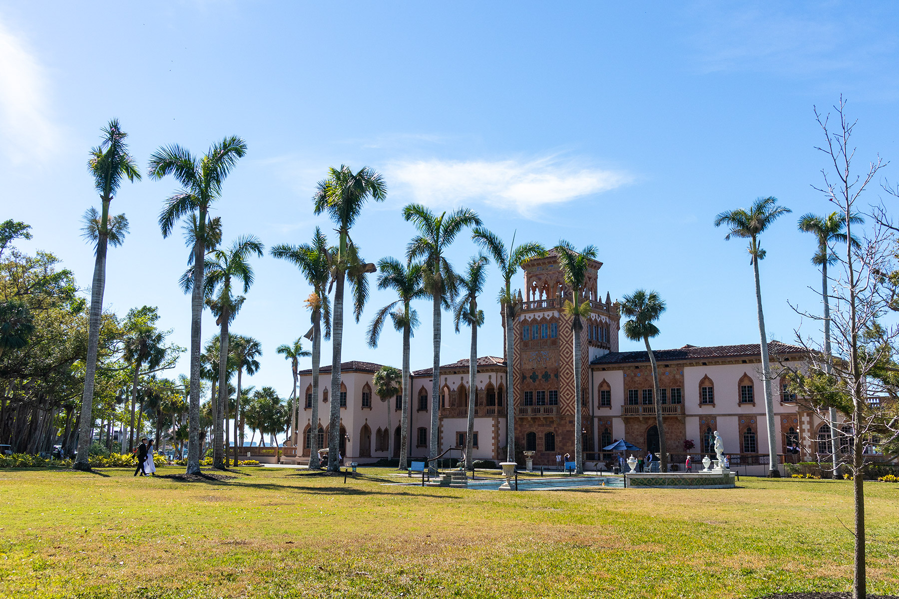 Ca dZan, the home of the Ringling family 100 years ago, Sarasota, Florida.  Click for next photo.